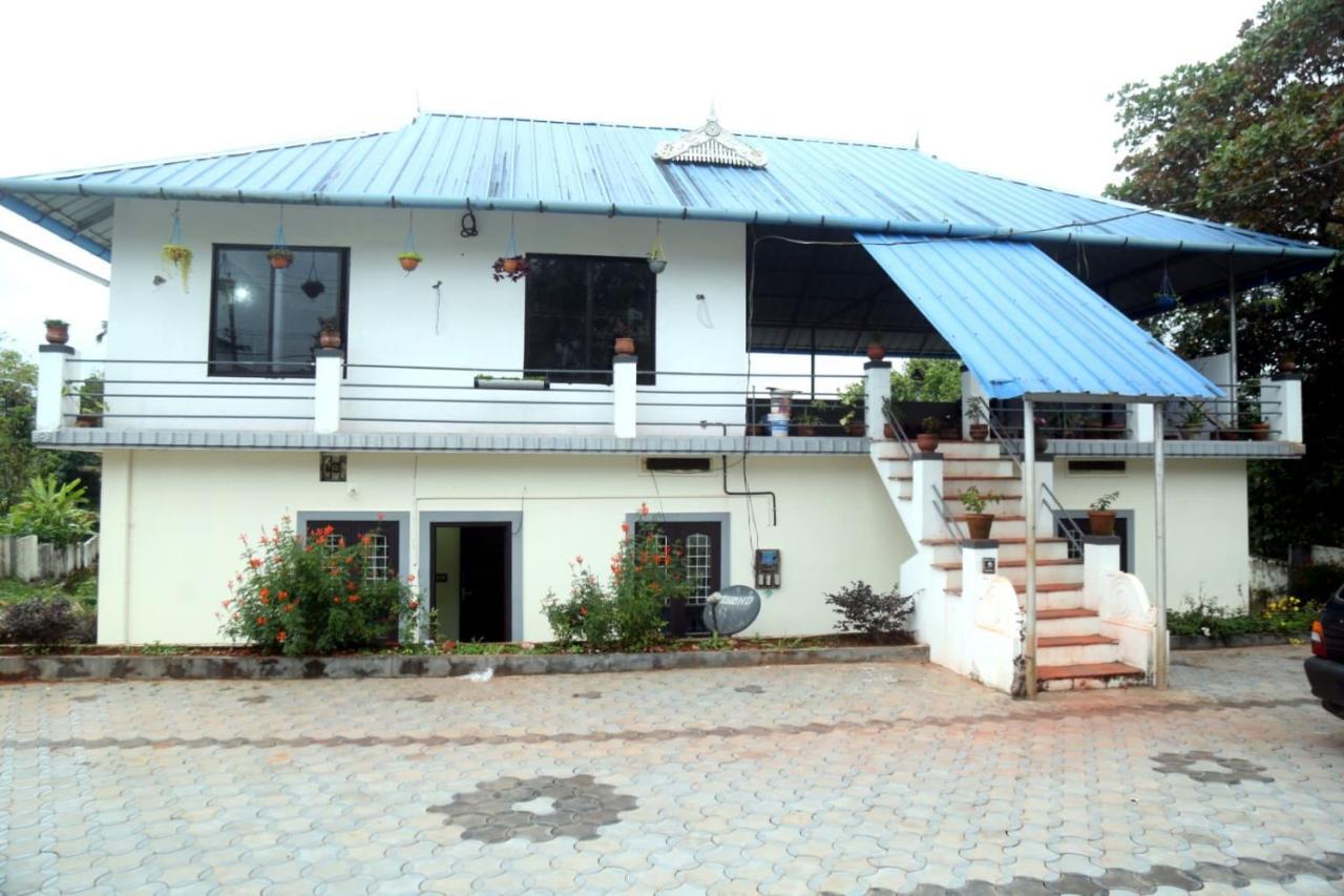 Colonia Munnar Homestay Екстериор снимка