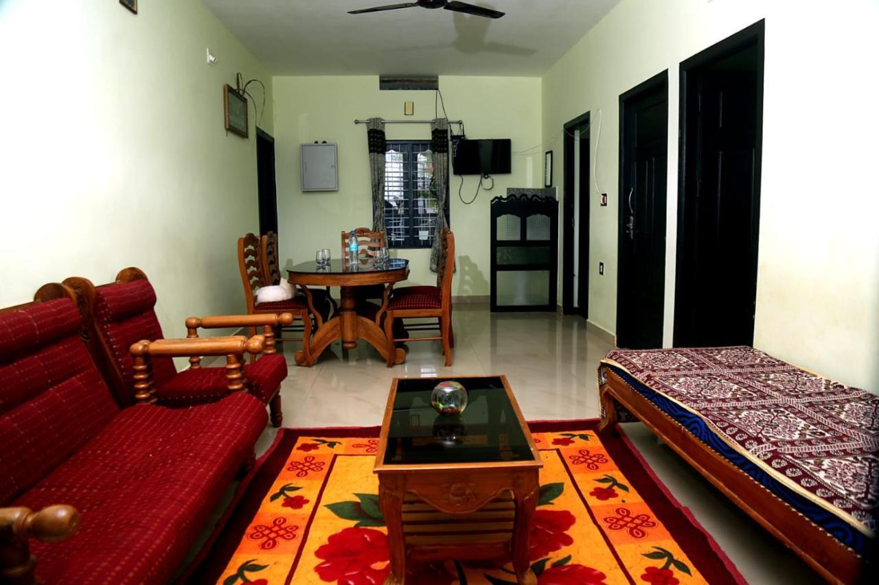 Colonia Munnar Homestay Екстериор снимка